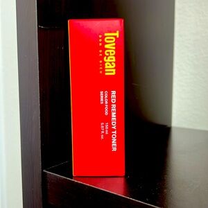Tovegan Red Remedy Toner BNIB